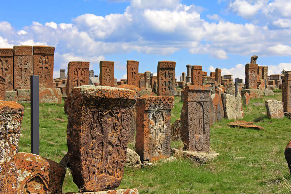 Часто задаваемы вопросы про ВНЖ Армении: основания, сроки, пошлины